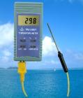 温度计TM-6861应用：液体、气体、固体介质的温度测量和物体表面温度的测量.测量范围:-50～800℃/-58～1472°F,分辨率: 0.1/1,数据保持.显示方式：LCD,准确度:±0.75%n±1℃,电池电压指示：低电压指示

