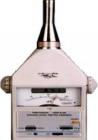 HS5660A型精密脉冲声级计是一种便携式声学测量仪器，由电表及液晶显示器同时读出测量结果。声级测量范围： 32—138dB（A）
,40—138dB（C）,45—138dB（线性 ）,频率范围：10Hz—20kHz,频率计权：A、C、及线性。检波特性：真实有效值及峰值 ,过载指示：满度+10±0.5dB。
