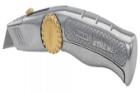 FatMax Xtreme可伸缩重型割刀:全金属刀身，适用于重型作业及各种用途。特殊铸模结构设计，有效防滑及抗震。大刀身设计，可存储15片刀片，即使带着防护手套也容易操作。

