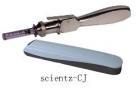 Scientz-CJ超音速微型液体基因枪用于对动植物活体发射DNA子弹。发射速度500m/s；发射深度0.5-8mm.；适用于液态剂型