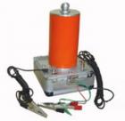 BR16/3型高压标准电容器  可用做：做为交流电桥的高压测量标准。做为高压电容器的标准。