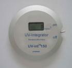 UV-int150标准型UV能量计是一种高质量的UV能量测量仪。测试范围：0-5000mw/cm2，显示 6个字数值液晶：0-999999mj/cm2，尺寸 直径：90mm 高：12mm，光谱测量范围 250-410纳米，受热最高温度 70oC

